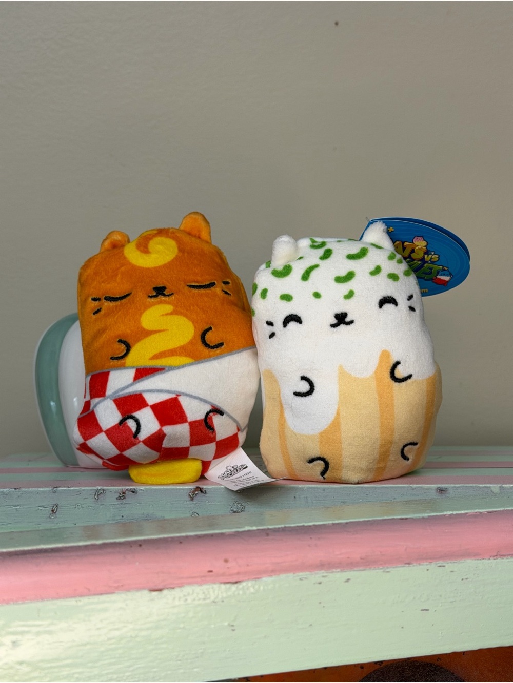 Cats Vs Pickles pair